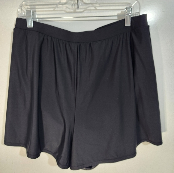 Miraclesuit Swim Shorts, Size 16 - Picture 2 of 7